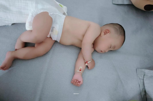 上海五个月宝宝体重